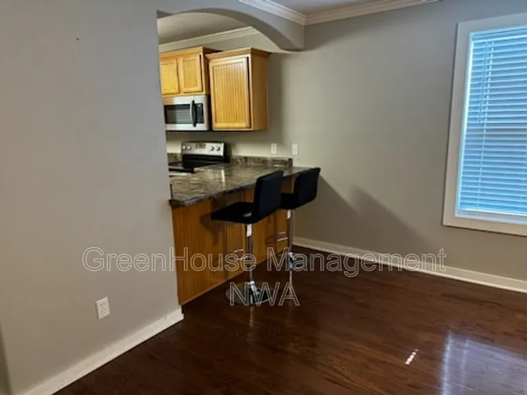 2210 Karrington Rdg — Photo 5