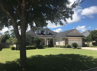137 Oakwood Plantation Dr, Fleming Island, FL 32003