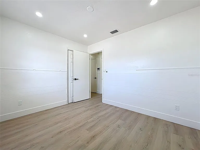 3463 Arnel Dr — Photo 18