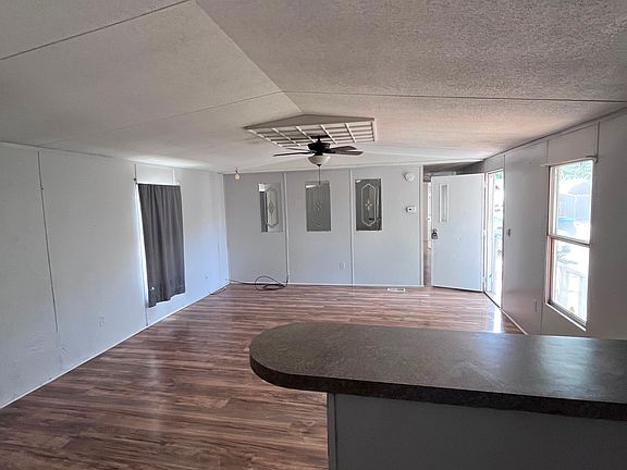 3rd image of 7100 Airline Rd #621