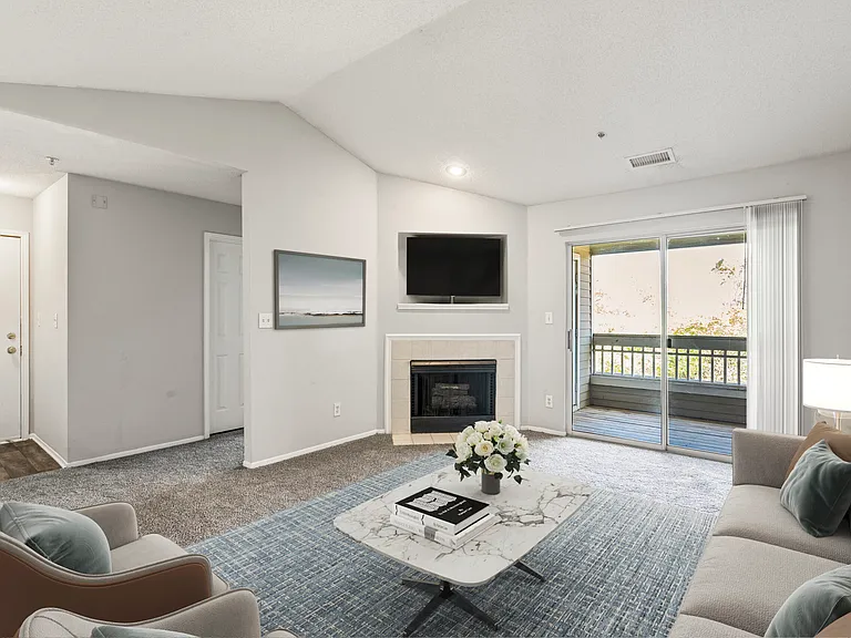 Camara Estates — Photo 1