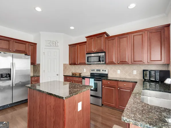 3039 Liberty Way NW, Atlanta, GA 30318