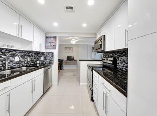 1111 S Ocean Blvd APT 319, Boca Raton, FL 33432