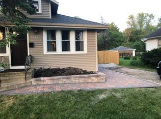 4341 Fairview Ave, Downers Grove, IL 60515