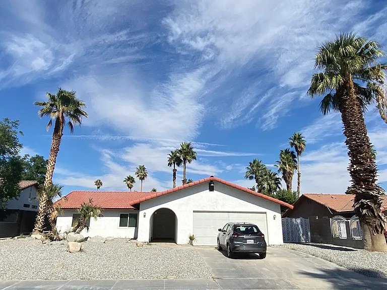 67400 Rango Rd — Photo 1