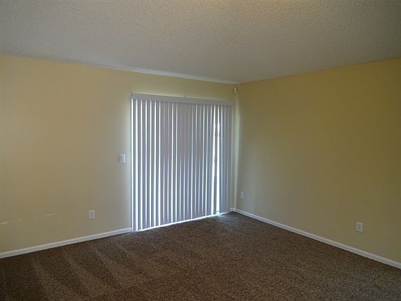 4th image of 3480 Waterford Oaks Dr