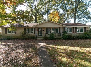 323 Wingate Ave SW, Huntsville, AL 35801