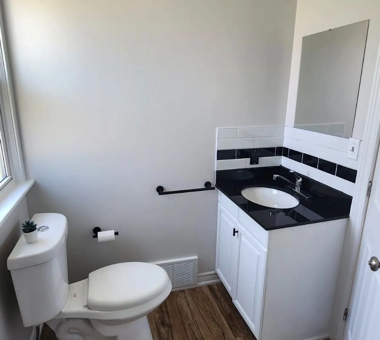 2 bed, $2,100 — Photo 4