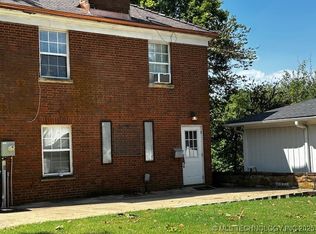 211 W Kings Rd, Ada, OK 74820