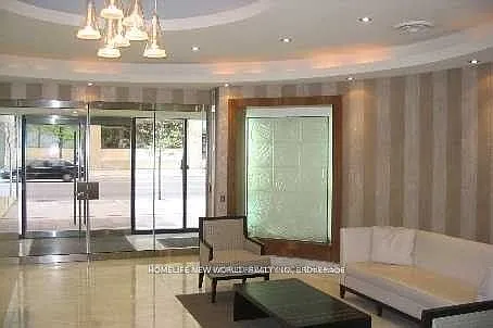 85 Bloor St E #411 — Photo 10