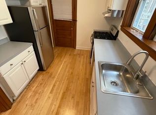 3626 N Greenview Ave APT 2, Chicago, IL 60613