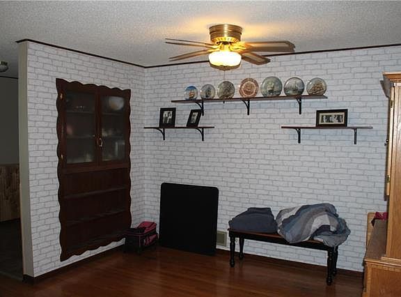 4th image of 3339 N 61st St