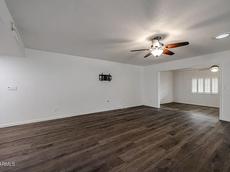 26033 S Hollygreen Dr — Photo 11