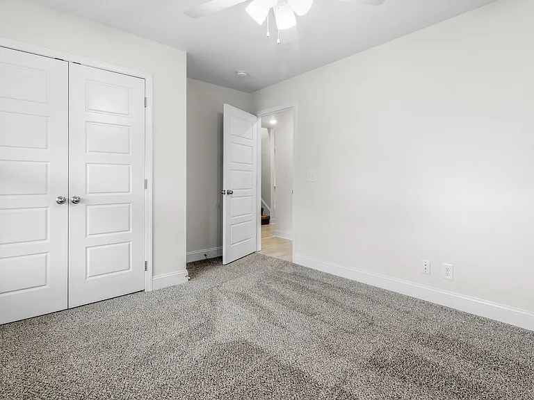 2628 Rafiki Dr — Photo 24