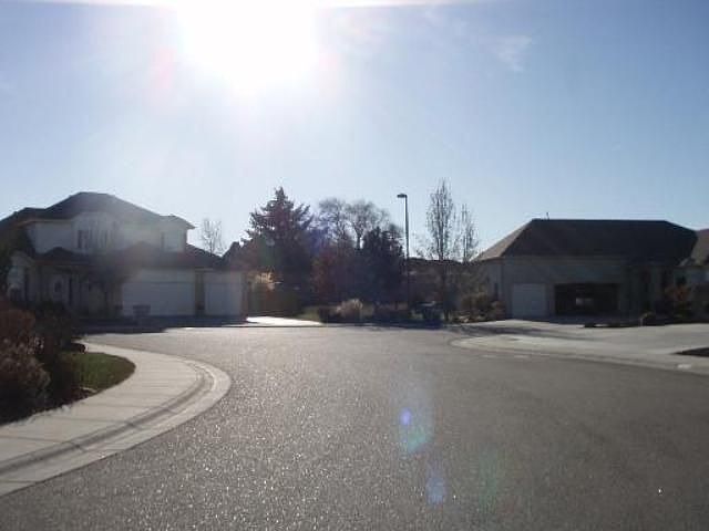 2nd image of 3119 S Kokomo Dr