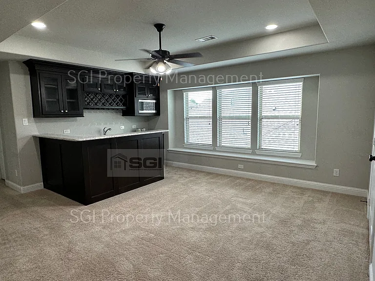 1704 Monahan Dr — Photo 16