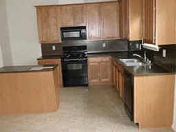 2nd image of 2410 Comal Dr