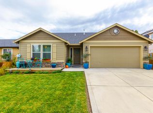 639 Woodlark Dr, Medford, OR 97501