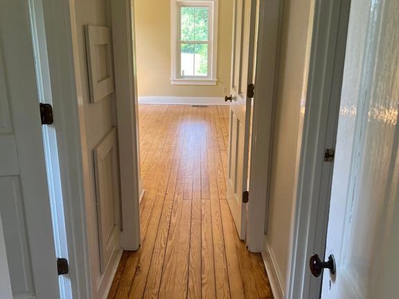 5th image of 1173 Bracketts Farm Rd