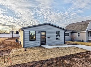 309 19th Ave, Naplate, IL