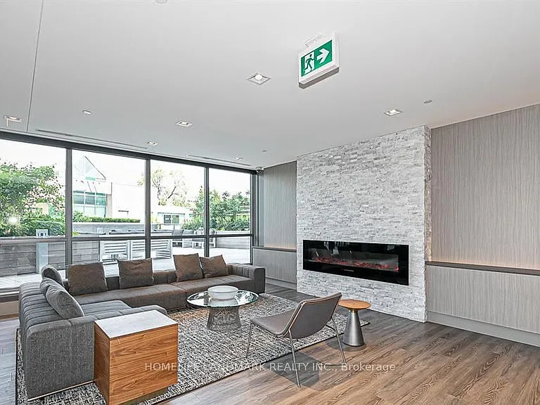 175 Pears Ave #Townhouse 4 — Photo 18