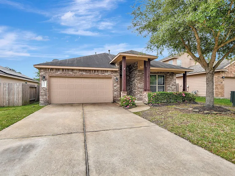 11413 W Woodmark — Photo 3