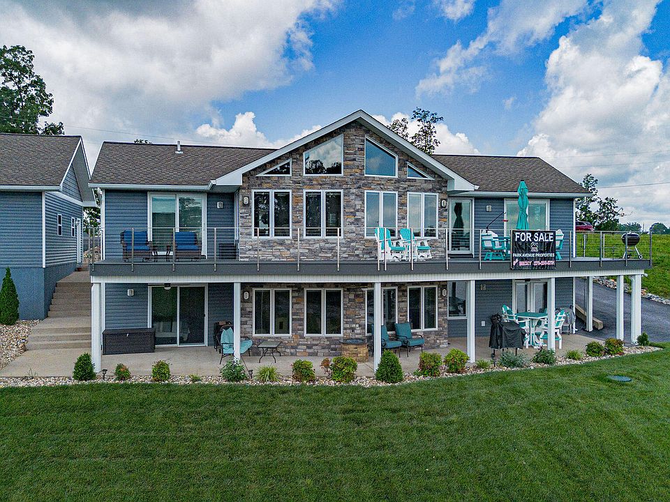 1st image of 436 Sherwood Dr