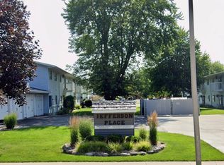 305-309 Jefferson St #102, Beaver Dam, WI 53916