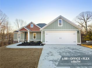 12 Newburgh Dr, Bella Vista, AR 72715