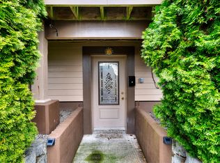 17014 Snee Oosh Rd, La Conner, WA 98257