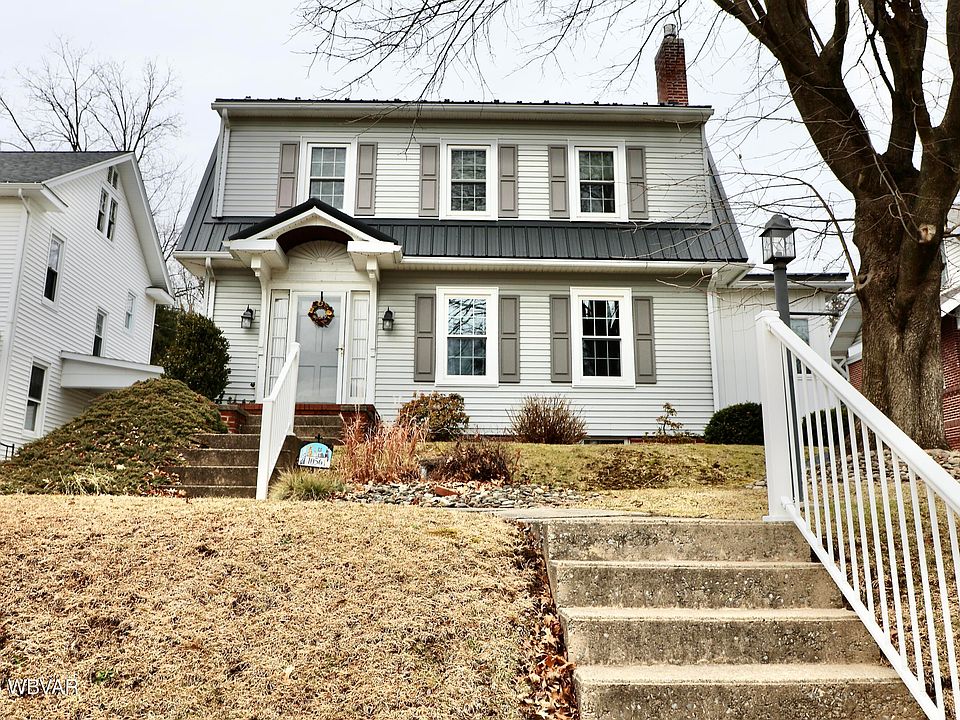 1st image of 1056 Louisa St