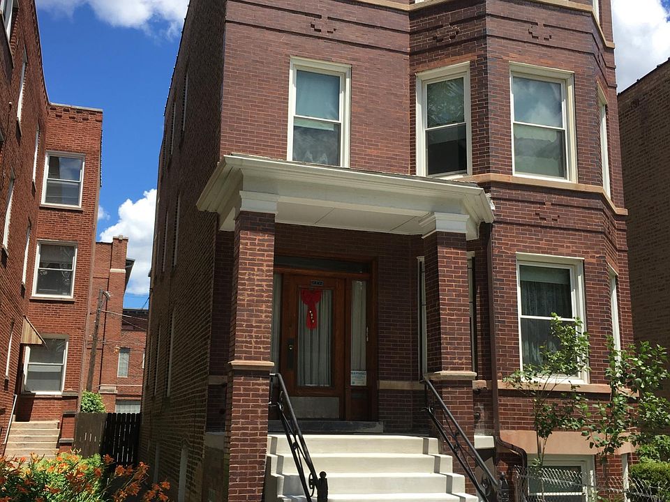 1st image of 2338 W Walton St Floor 1