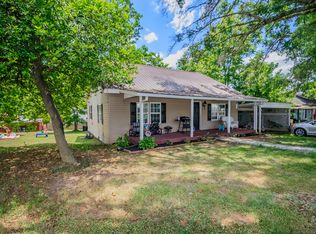 106 Walnut St, Trion, GA 30753