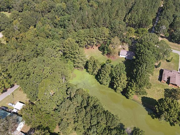 3rd image of 24 Dean Matthews Rd