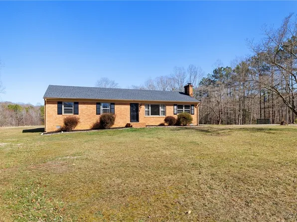 1208 Dorset Rd, Powhatan, VA 23139