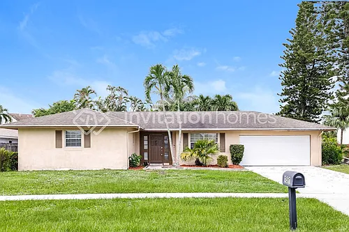 1581 Wyndcliff Dr Photo 1