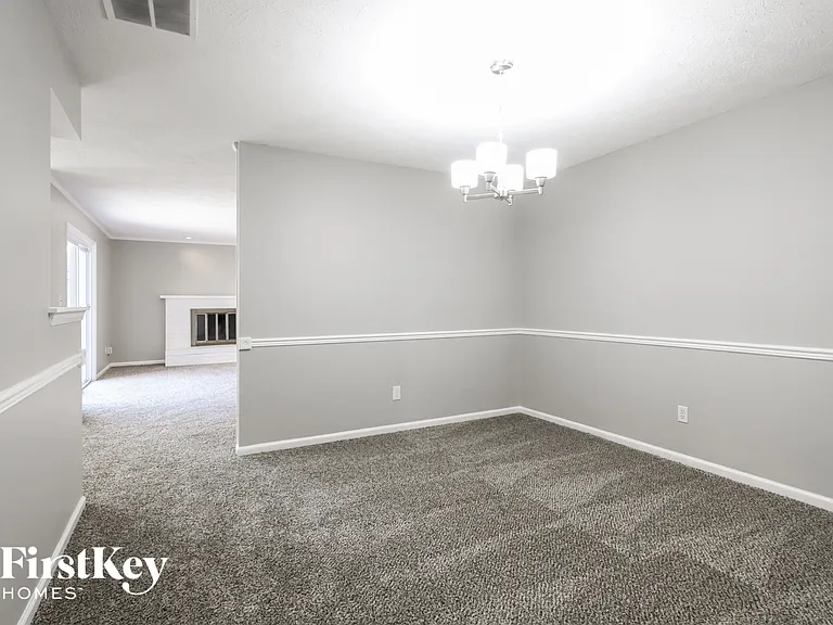 8141 Warbler Way — Photo 4