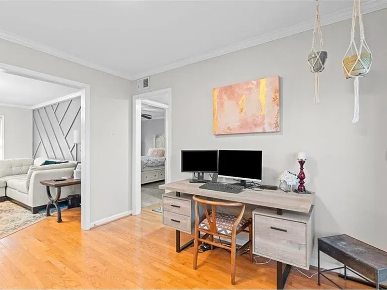 1101 Collier Rd NW #T5 — Photo 10