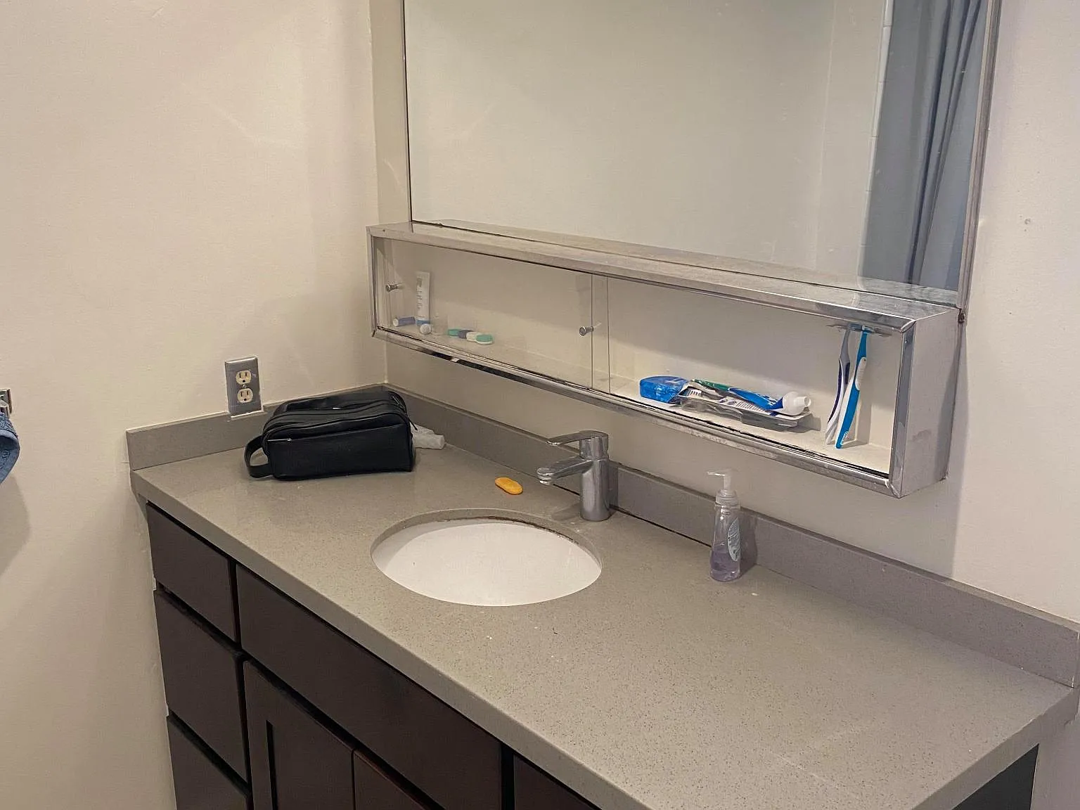 2 bed, 10000 sqft, $1,225 — Photo 3