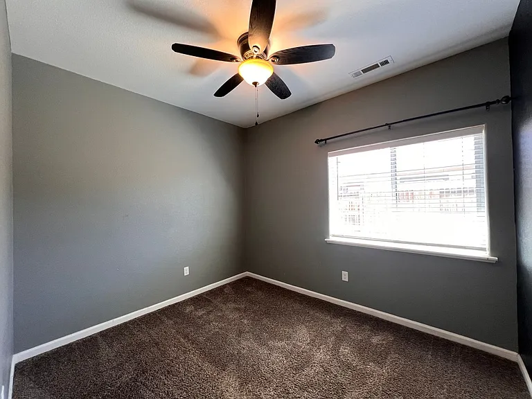 2209 Windrow Dr — Photo 25