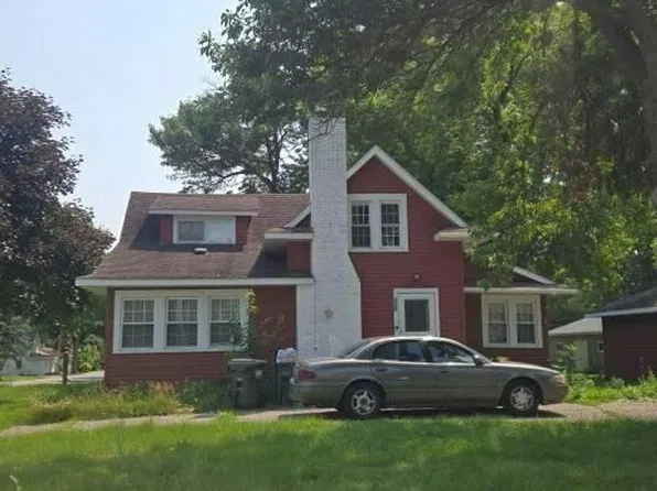 301 Axel Ave W, Grove City, MN 56243