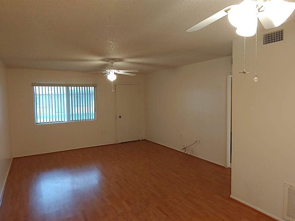 3rd image of 10647 W Coggins Dr
