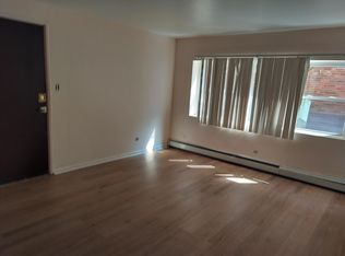 1694 N 1st Ave #GW, Melrose Park, IL 60160