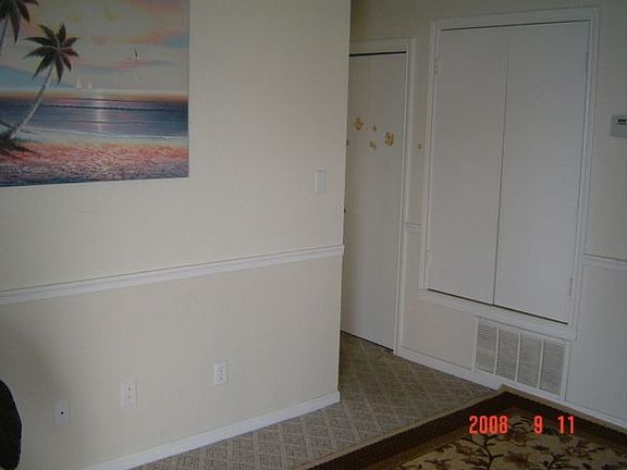 3rd image of 821-1 Garner St