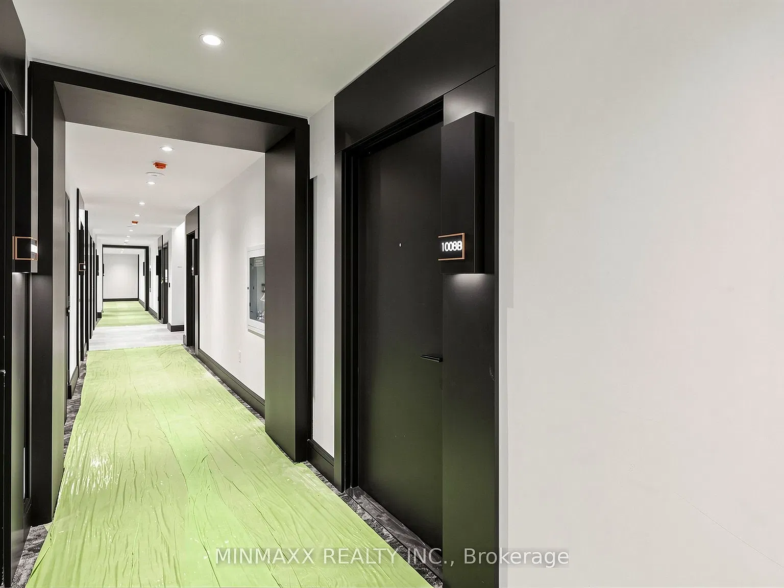 2 bed, $2,099 — Photo 4
