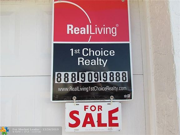 3rd image of 14212 Altocedro Dr