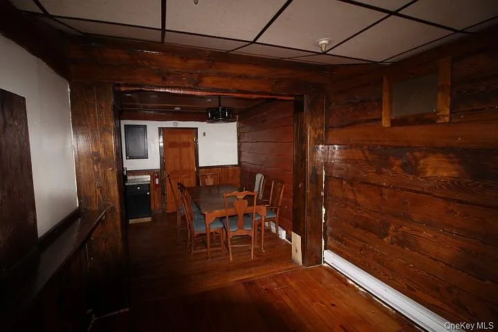 325 N Main St — Photo 5