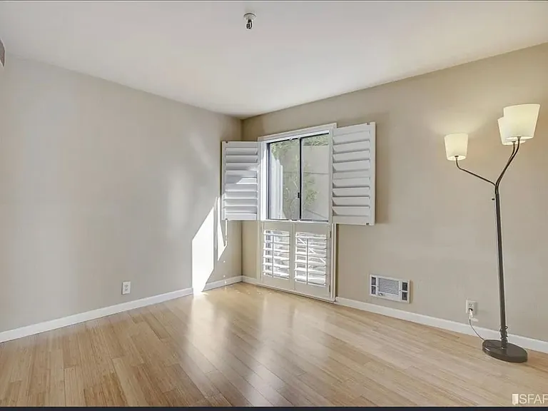 2295 Vallejo St #309 — Photo 10