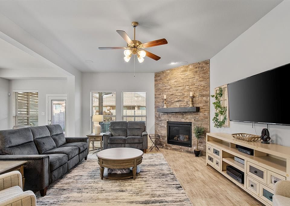 1120 8th St, Argyle, TX 76226 | Zillow