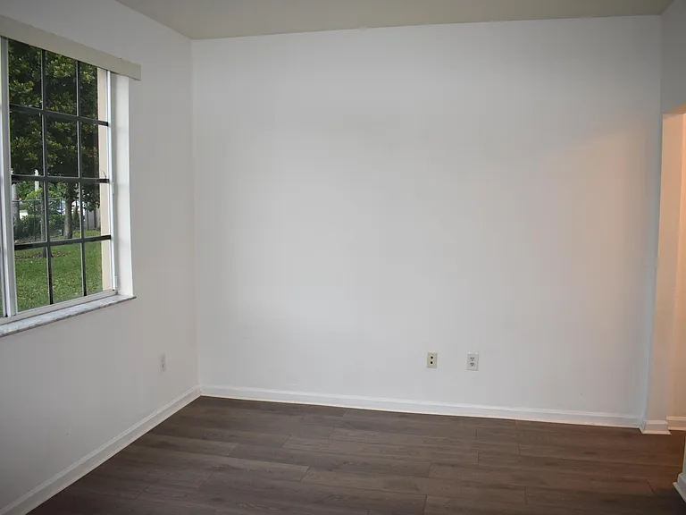 1954 Marsh Harbor Dr #101 — Photo 4